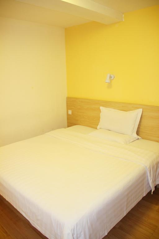 7Days Inn Wuhan Zongguan Szoba fotó