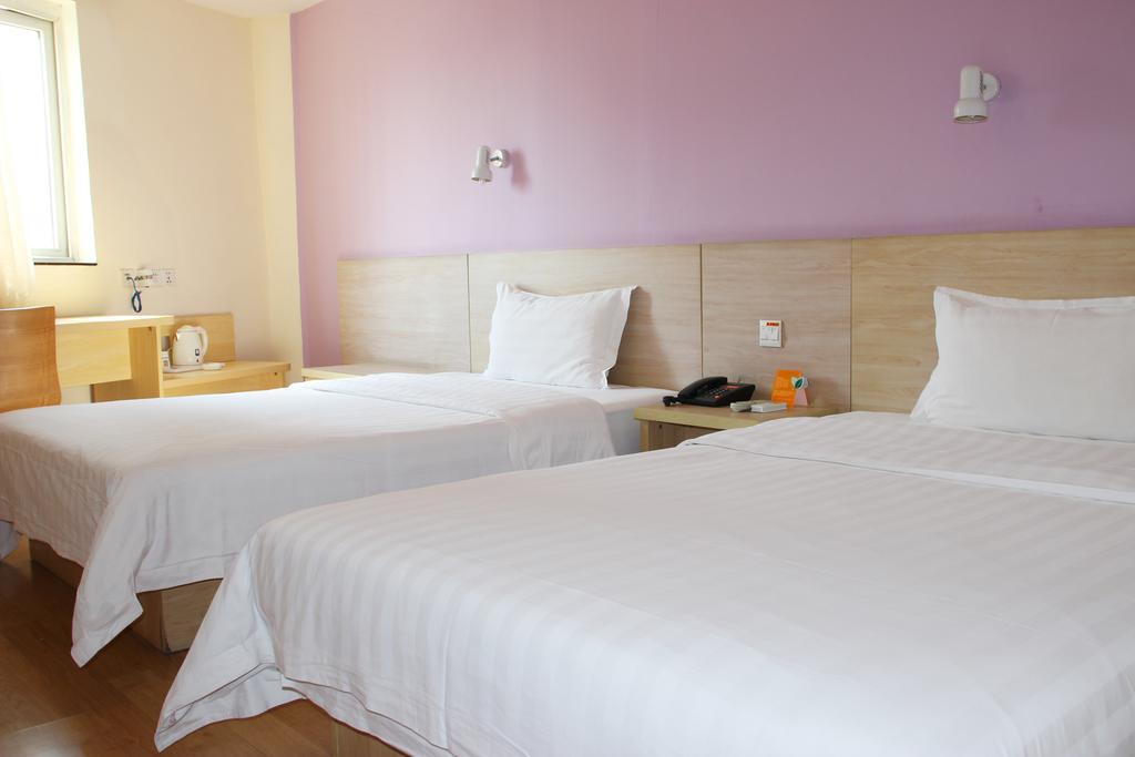 7Days Inn Wuhan Zongguan Szoba fotó