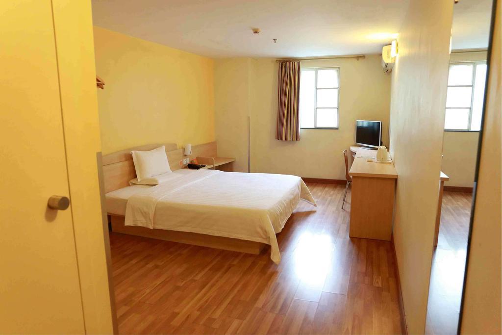 7Days Inn Wuhan Zongguan Szoba fotó